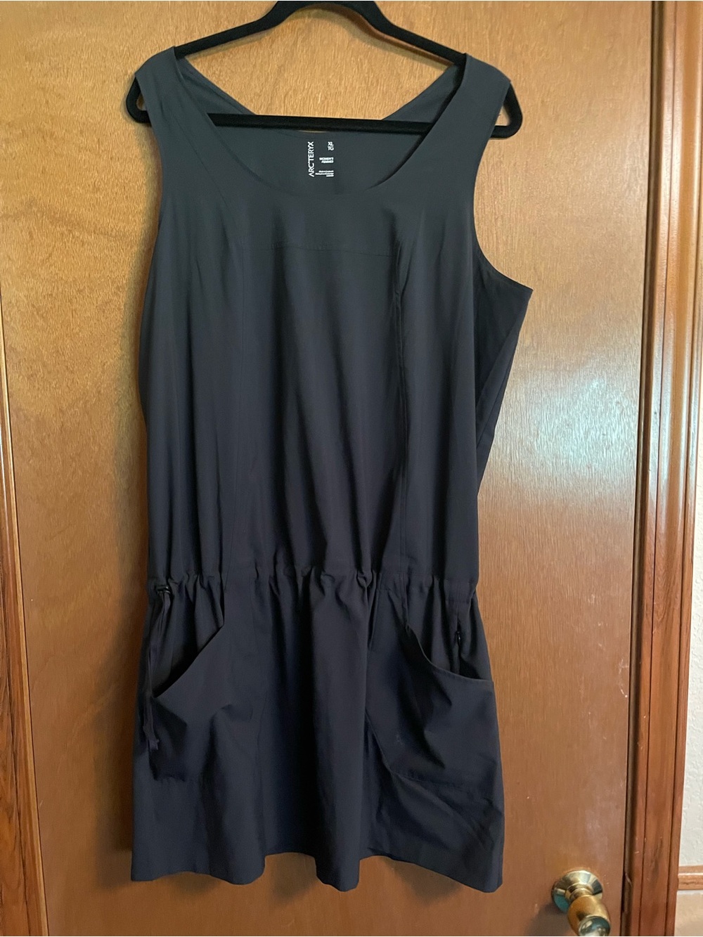 Arc'teryx Black Sleeveless Drawstring Pocket Mini Dress
